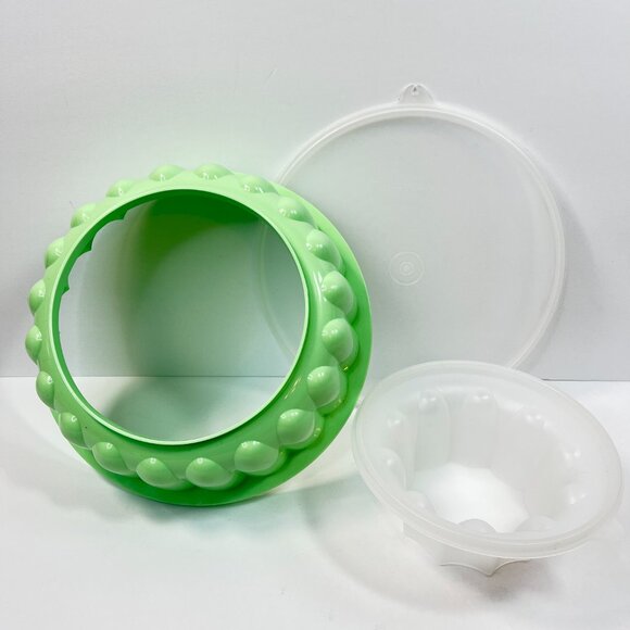 Vintage Tupperware 3 Piece Jell-O Mold Ice Ring Mint Green 9" - Picture 2 of 11